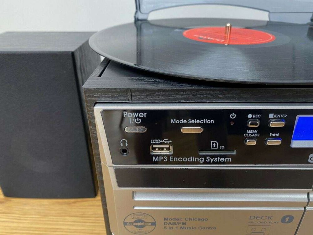 Steepletone Chicago 6-in-1 Recording Music System with Bluetooth, DAB+/FM Radio & Twin Cassette Decks (Silver)