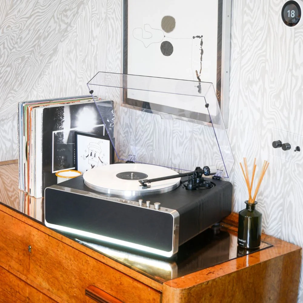 Steepletone Richmond All-in-One High-Quality Turntable Record Player with Audio-Technica Stylus & Bluetooth