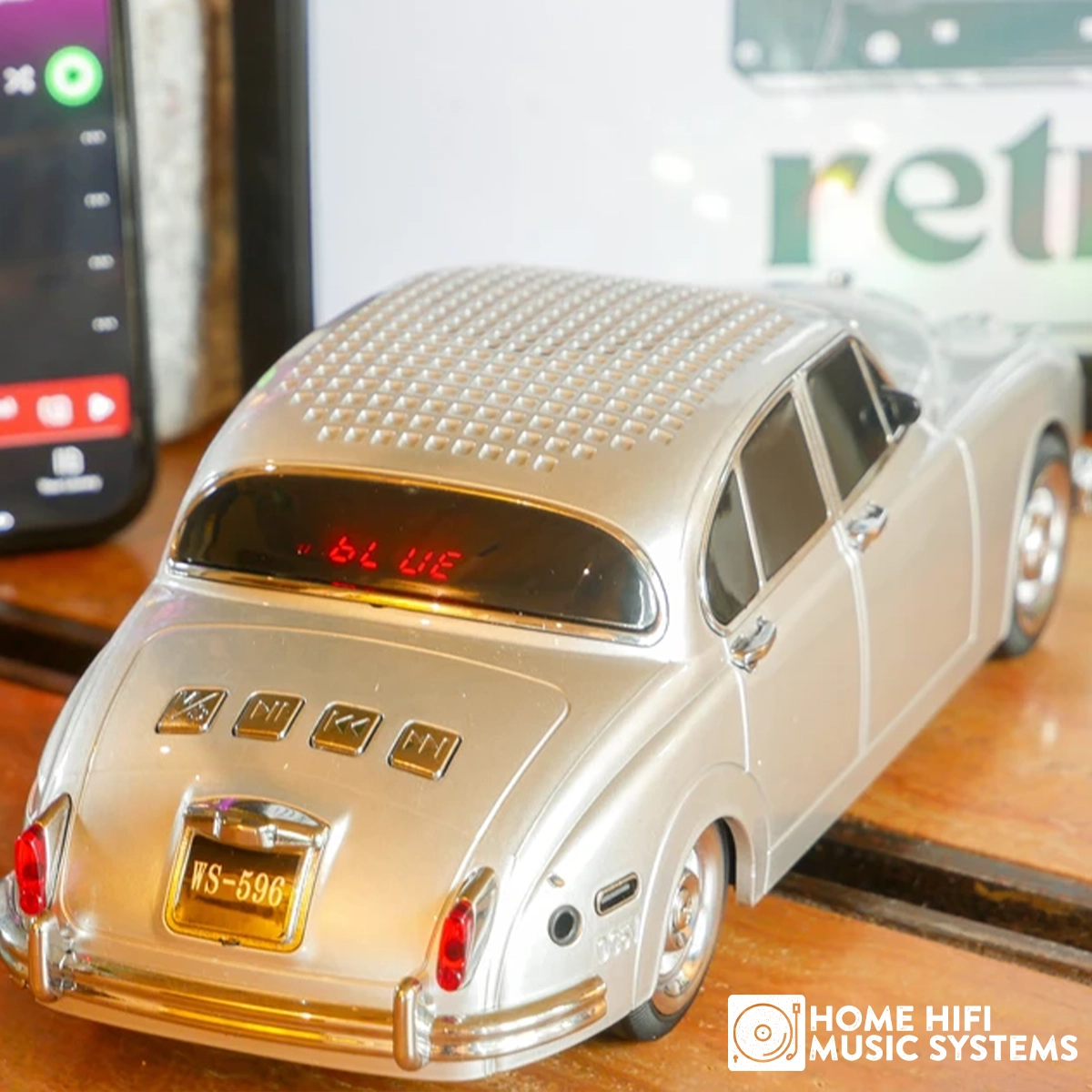 Steepletone Classic Jaguar MK11 Car Bluetooth Speaker FM Radio MP3 Playback & Disco Flashing Headlights