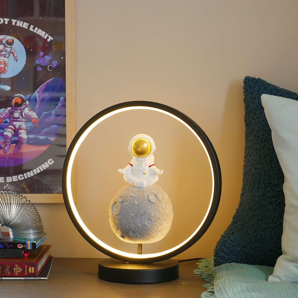Steepletone Astro Chill Bedside Light �?Ultra Cool Astronaut figurine with Warm Glow LED Ring Light